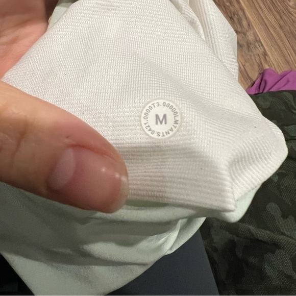 Lululemon Pace Breaker Lined Short 9"
Delicate Mint - Picture 6 of 9